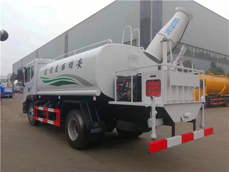 程力灑水車廠家 程力灑水車廠家