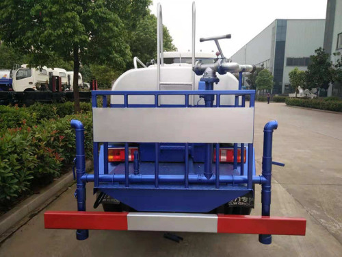 三門峽灑水車價(jià)格報(bào)價(jià) 三門峽灑水車價(jià)格報(bào)價(jià)