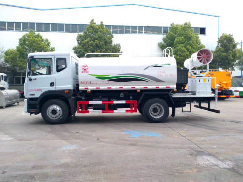 ����垢ˮ܇����垢ˮ܇�r���r���|�L��垢ˮ܇�S��ֱ�N