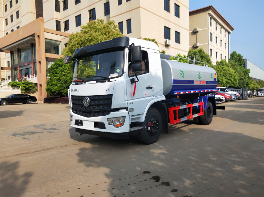 杭州市灑水車生產(chǎn)廠家,杭州市灑水車廠家直銷,杭州市東風(fēng)灑水車銷售公司 杭州市灑水車生產(chǎn)廠家,杭州市灑水車廠家直銷,杭州市東風(fēng)灑水車銷售公司