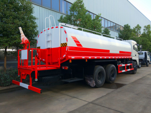 20����ˮ܇�r�񣬖|�L20����ˮ܇�r���r���|�L20����ˮ܇�S��ֱ�N