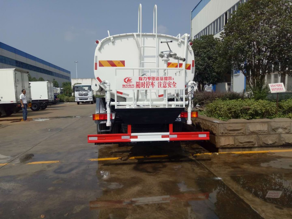 �|�L����20���G����ˮ܇�r��ױP����-�|�L���F��˾