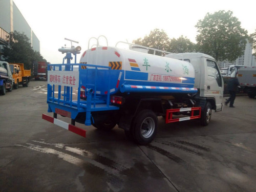 福田3噸不上戶灑水車圖片-程力灑水汽車網 福田3噸不上戶灑水車圖片-程力灑水汽車網