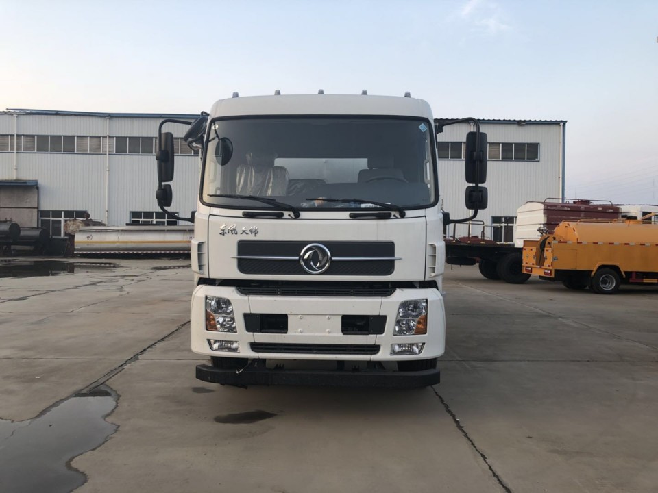 �h�l��ˮ܇ͻȻ�x܇���������܇���ˣ�˾�C��ů��