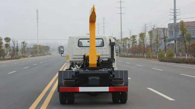 �P�R���\��5������ʽ����܇-5������ʽ����܇