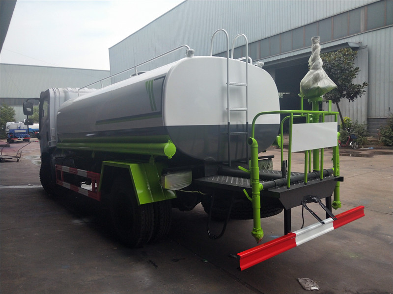 東風綠化灑水車 消防灑水車 降塵噴霧灑水車 東風綠化灑水車 消防灑水車 降塵噴霧灑水車