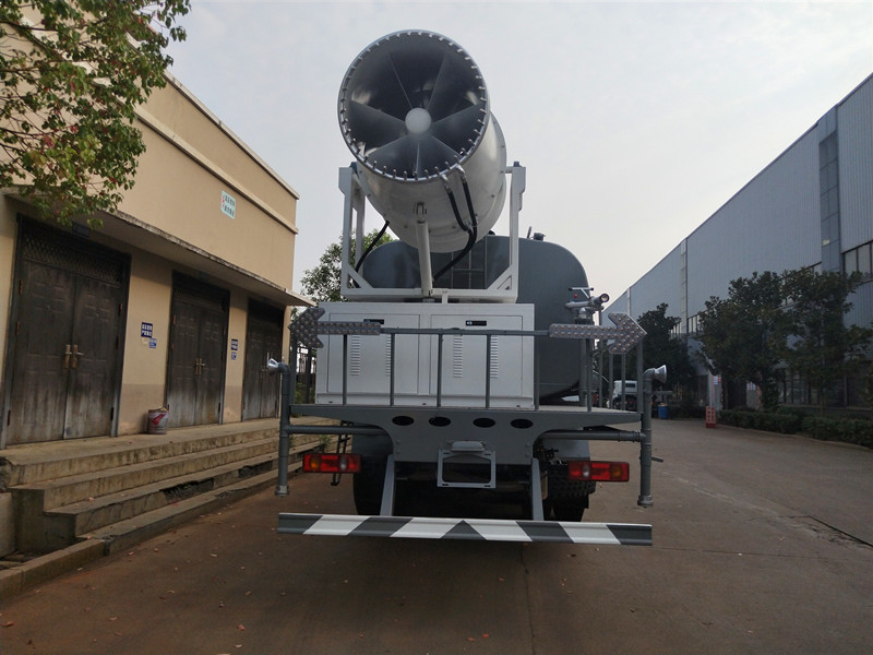 程力 環(huán)衛(wèi)小型灑水車(chē)廠家-湖北程力 程力 環(huán)衛(wèi)小型灑水車(chē)廠家-湖北程力