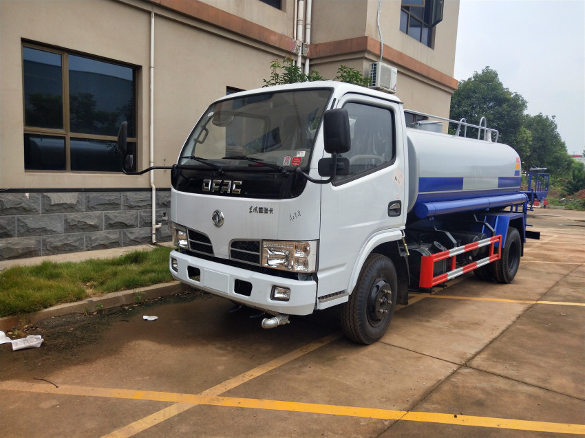 東風灑水車廠家,東風福瑞卡5噸灑水車現車出售 東風灑水車廠家,東風福瑞卡5噸灑水車現車出售