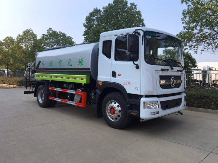 東風(fēng)多利卡30米霧炮車,怎么又叫多功能抑塵車 東風(fēng)多利卡30米霧炮車,怎么又叫多功能抑塵車