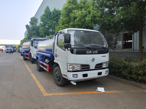 С�͞�ˮ܇�S�ҡ���ˮ܇��r����ُ��λ