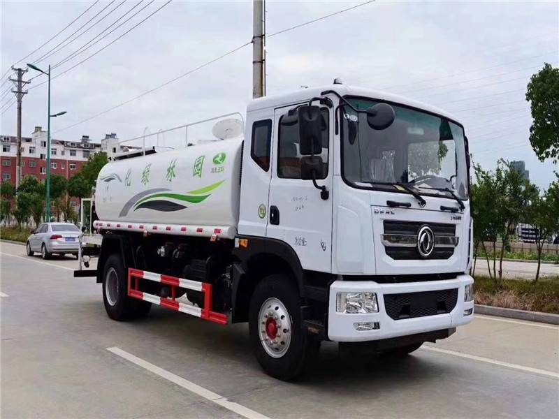 國六東風D9多利卡12方灑水車 單橋綠化噴灑車生產(chǎn)廠家 國六東風D9多利卡12方灑水車 單橋綠化噴灑車生產(chǎn)廠家