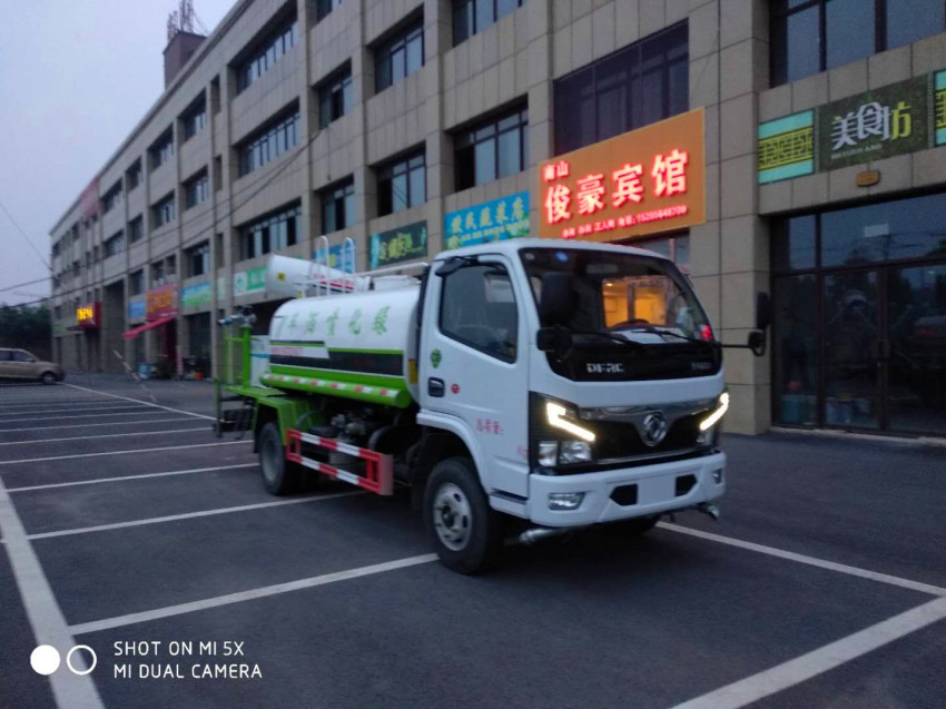 東風(fēng)福瑞卡灑水車-國(guó)六5立方灑水車廠家價(jià)格報(bào)價(jià) 東風(fēng)福瑞卡灑水車-國(guó)六5立方灑水車廠家價(jià)格報(bào)價(jià)