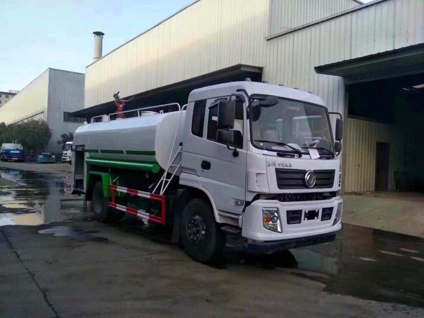 環(huán)衛(wèi)灑水車 -灑水車-園林綠化灑水車生產(chǎn)廠家 環(huán)衛(wèi)灑水車 -灑水車-園林綠化灑水車生產(chǎn)廠家