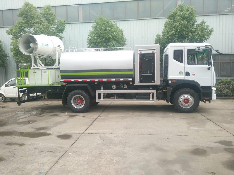 大廠直銷國六灑水車,5方-15方灑水車,現貨低價直銷 大廠直銷國六灑水車,5方-15方灑水車,現貨低價直銷