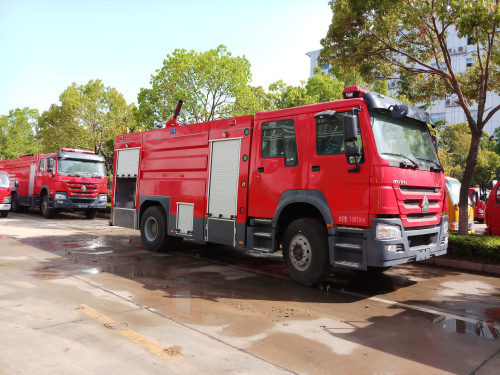 ��������8��ˮ����ĭ����܇-8��ˮ����ĭ����܇