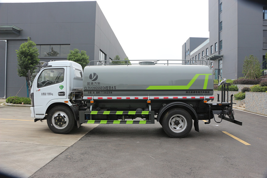 �v����8����ˮ܇-�|�L(f��ng)8����ˮ܇�r��-����ӯͨ