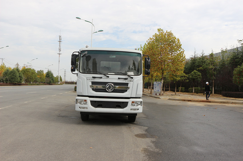 12噸灑水車(chē)詳細(xì)介紹_12噸灑水車(chē)多少錢(qián)一輛-湖北程力 12噸灑水車(chē)詳細(xì)介紹_12噸灑水車(chē)多少錢(qián)一輛-湖北程力