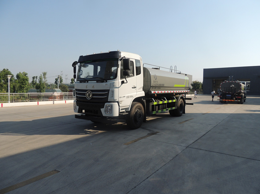 程力威牌CLW5160GSSSZ6型灑水車-12噸灑水車-程力灑水車生產廠家 程力威牌CLW5160GSSSZ6型灑水車-12噸灑水車-程力灑水車生產廠家