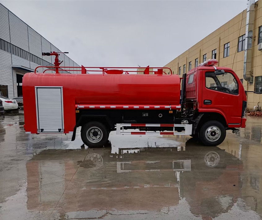 一輛十二方的灑水車多少錢-一輛十二方的灑水車價格報價-湖北盈通 一輛十二方的灑水車多少錢-一輛十二方的灑水車價格報價-湖北盈通