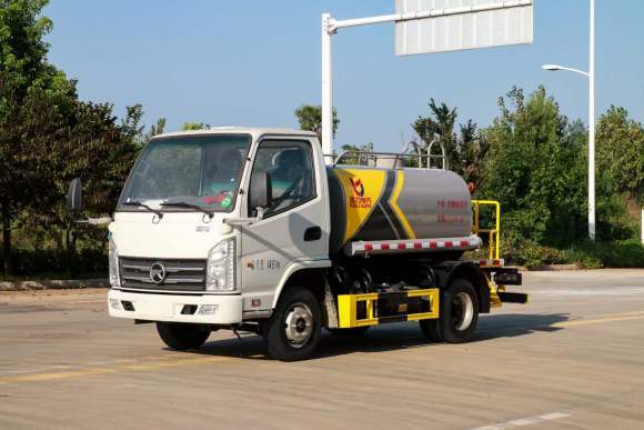 2噸小型灑水車(chē)價(jià)格-灑水車(chē)-2噸小型灑水車(chē)報(bào)價(jià)-程力廠(chǎng)家 2噸小型灑水車(chē)價(jià)格-灑水車(chē)-2噸小型灑水車(chē)報(bào)價(jià)-程力廠(chǎng)家