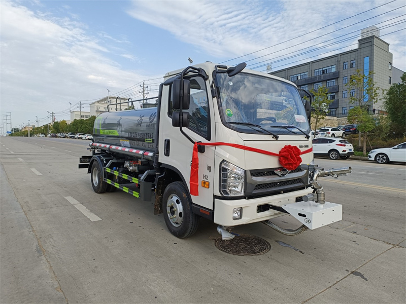 藍牌灑水車適合哪些應用場景-藍牌灑水車廠家銷售 藍牌灑水車適合哪些應用場景-藍牌灑水車廠家銷售