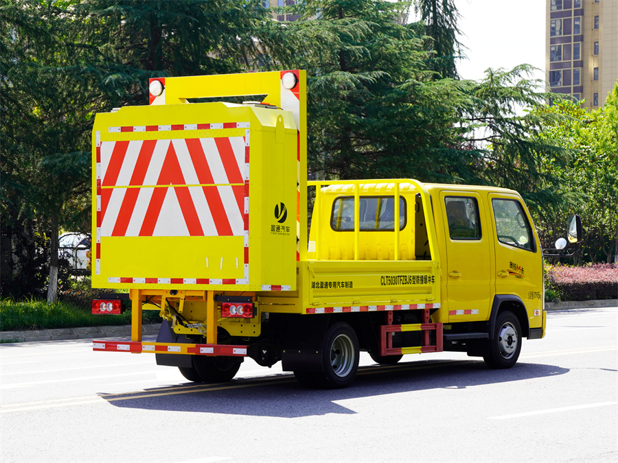 CLT5030TFZBJ6�ͷ�ײ���_܇(ch��)-���Ͱ���ٹ�·��ײ܇(ch��)