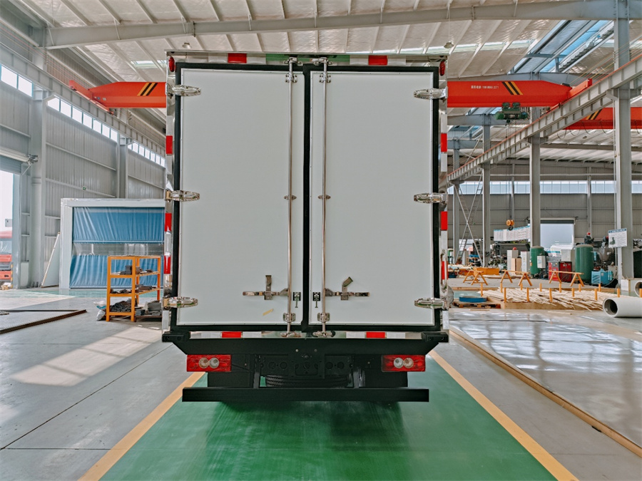 �{�Ƹ����I(l��ng)�����܇-�����I(l��ng)���{�����܇