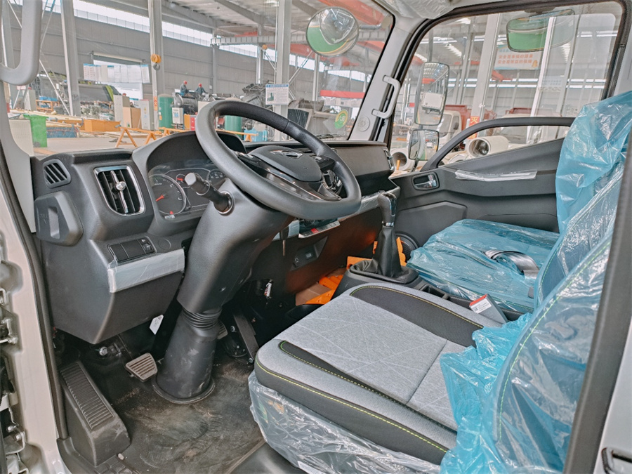 �{�Ƹ����I(l��ng)�����܇-�����I(l��ng)���{�����܇