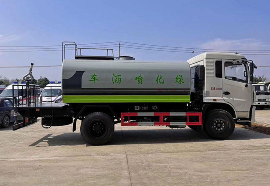 �|�L���מ�ˮ܇�DƬ